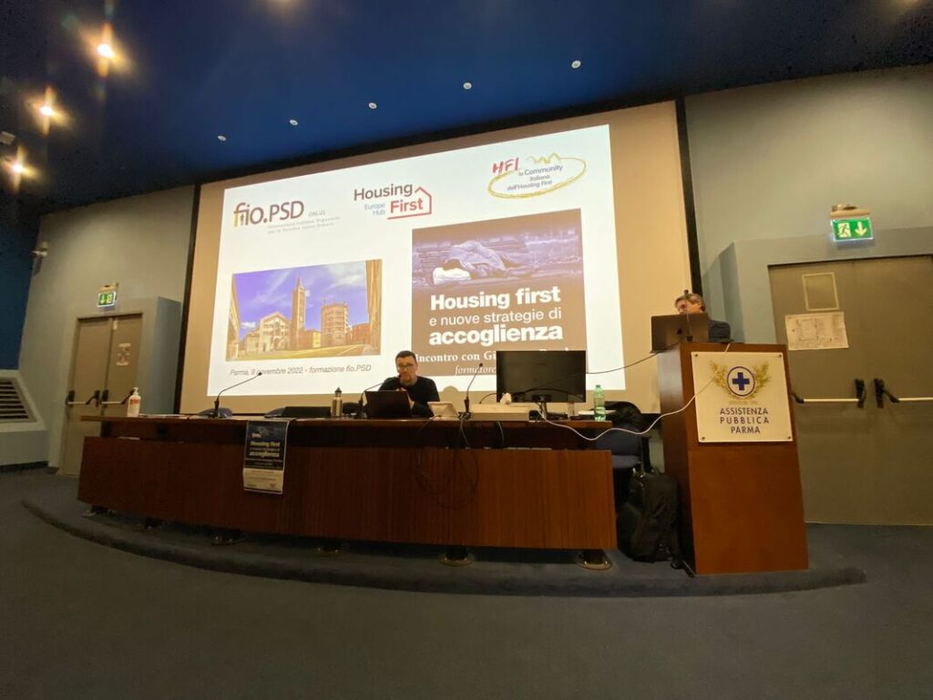 Housing first serata
