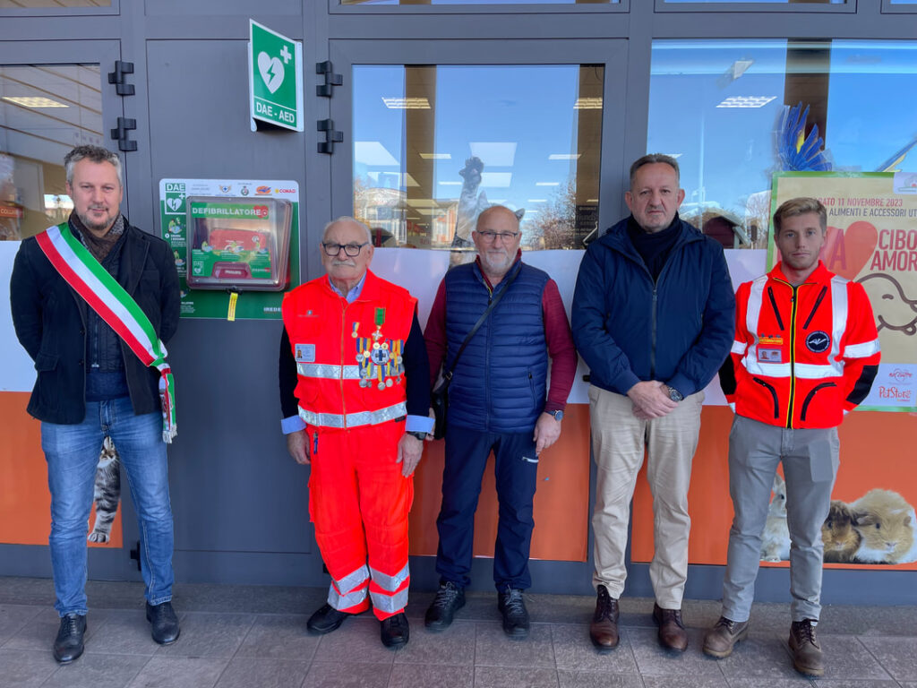 Inaugurato DAE donato da Comune di Felino e Pier Paolo Contini
